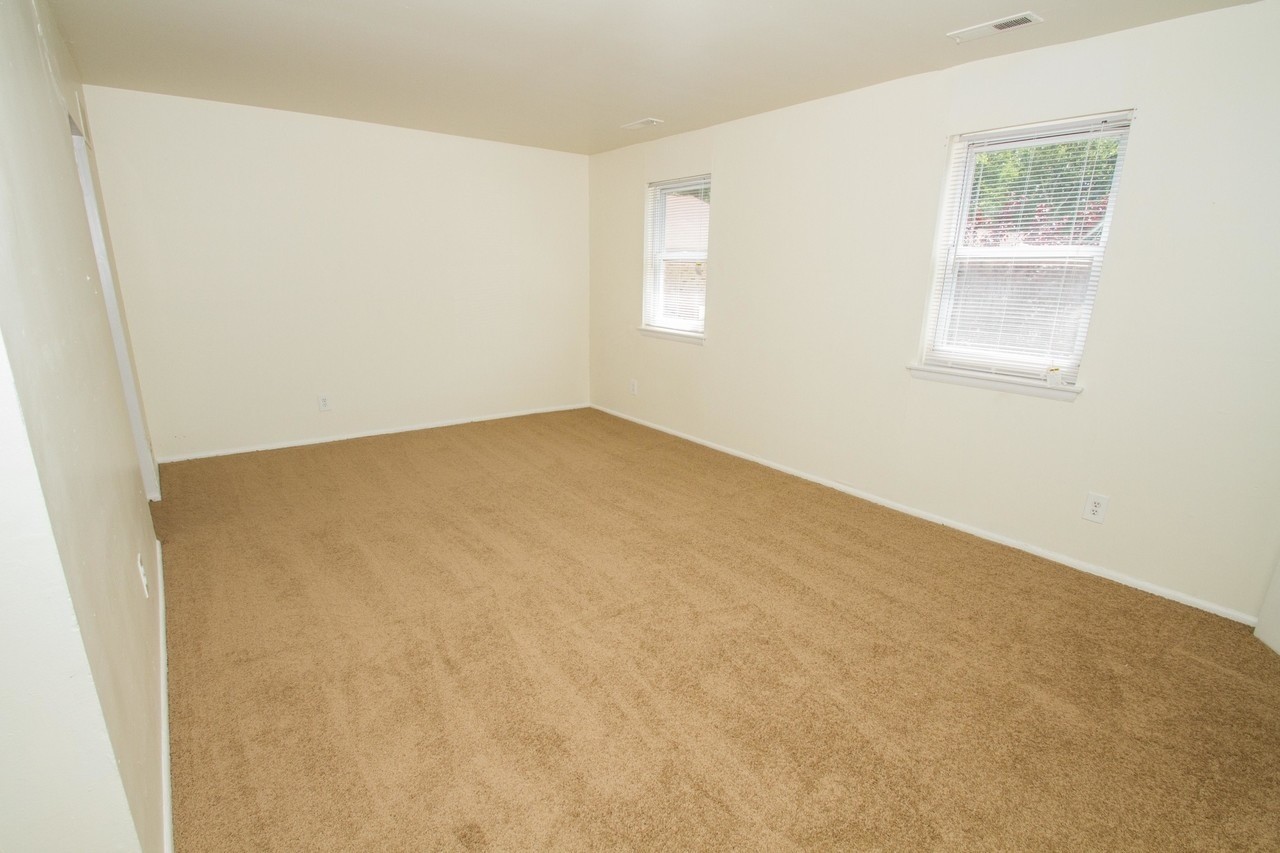 Photo1